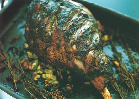 Roast lamb with chocolate, anchovy and capers