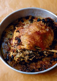 Roast lamb with couscous and red onions
