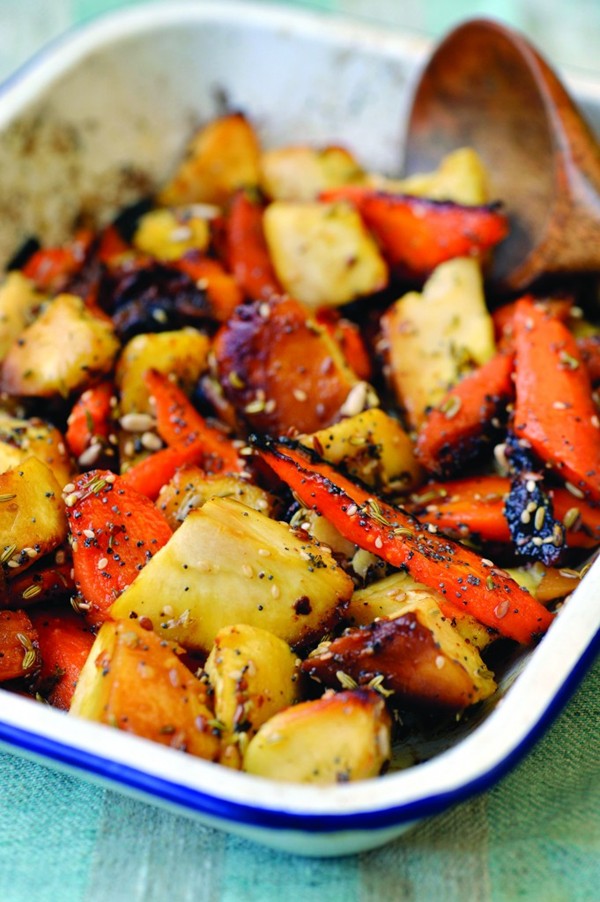 Roast parsnips and carrots with fennel, honey and seeds