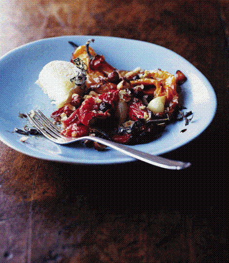 Roast pepper and garlic salad with hazelnuts