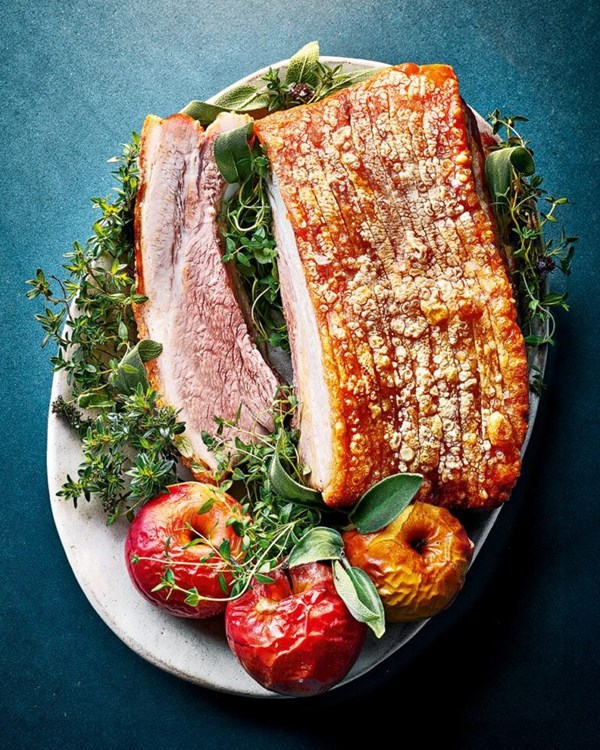 Roast pork belly with foolproof crackling 