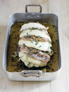 Roast pork loin with bacon and Comté cheese (Échine rôtie au bacon et au Comté)