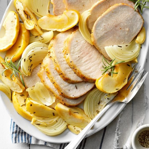 Roast pork with apples & onions 
