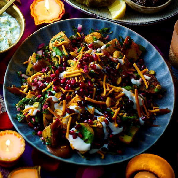 Roast potato chaat
