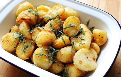 Roast potatoes