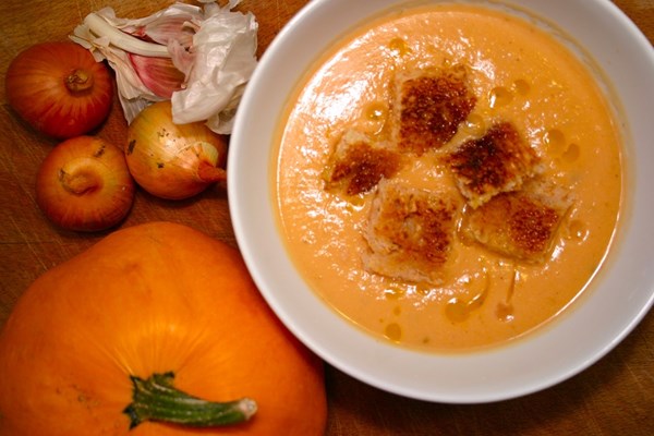Roast pumpkin and garlic soup