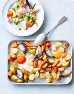 Roast root vegetable tray bake