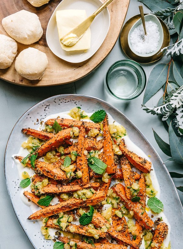 Roast seeded carrots with yoghurt