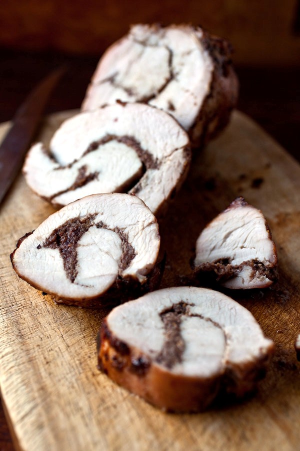 Roast turkey breast with fig-olive tapenade