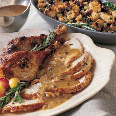 Roast turkey with prosciutto-hazelnut crust