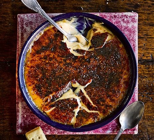 Roast vanilla & honey crème brûlée