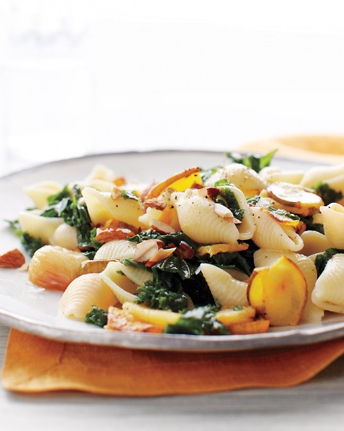 Roasted acorn squash pasta with kale and almonds