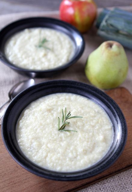 Roasted apple, pear & parsnip soup