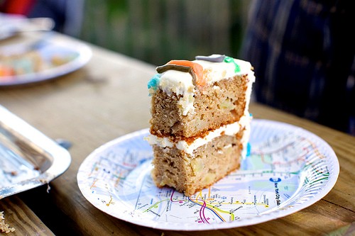 Roasted apple spice sheet cake