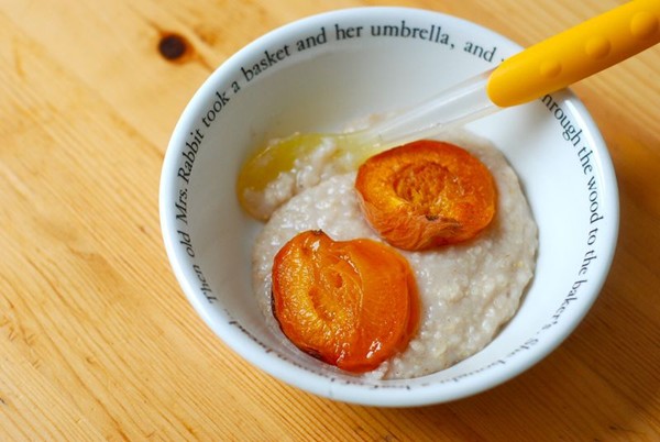 Roasted apricots