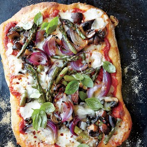 Roasted asparagus, mushroom, and onion pizza