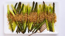 Roasted asparagus with almond-thyme crumbs