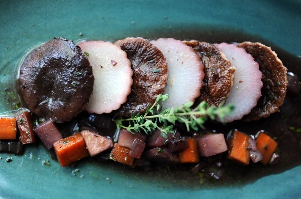 Roasted baby turnips with maitake "Champignons au vin"