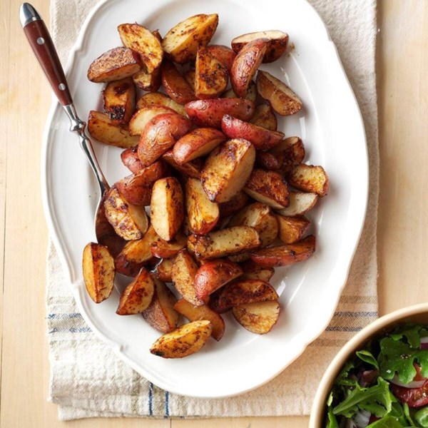 Roasted balsamic red potatoes