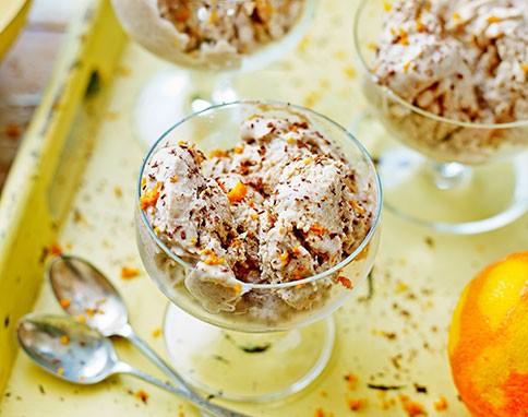 Roasted banana and cinnamon ice cream