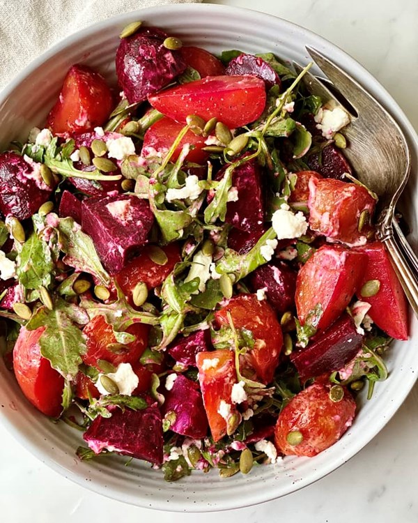 Roasted beet salad with goat cheese and maple vinaigrette 
