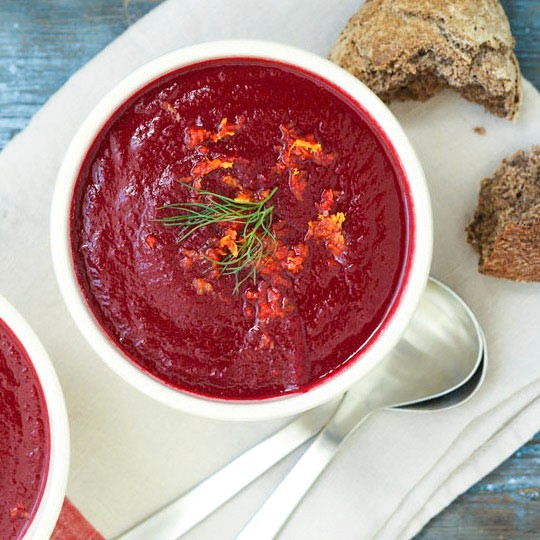 Roasted beet soup with fennel and orange