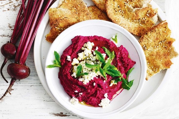 Roasted beetroot dip