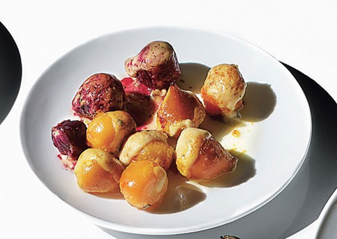 Roasted beets in mustard cream