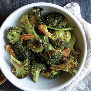 Roasted broccoli with garlic and lemon