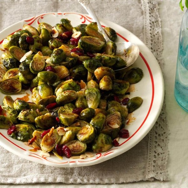 Roasted Brussels sprouts with cranberries & almonds 