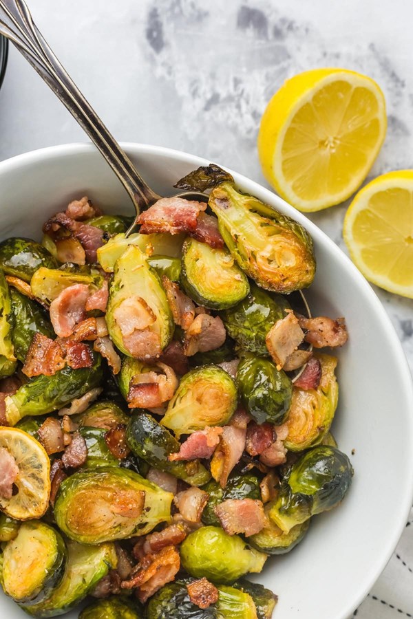 Roasted Brussels sprouts with lemon and bacon