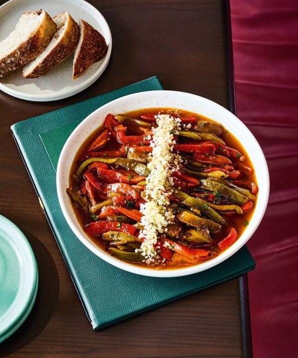 Roasted capsicum & smoked paprika salad (Zarangollo extremeño)