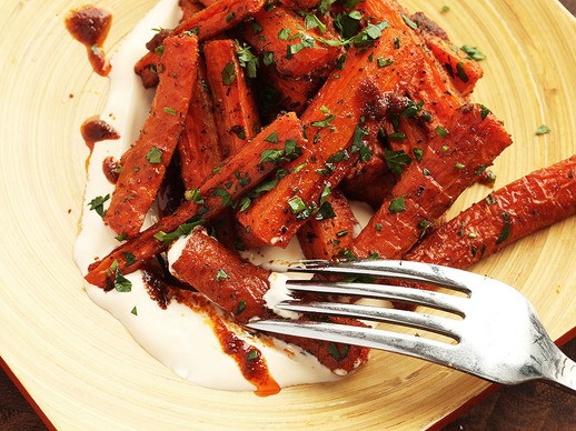 Roasted carrots with harissa and crème fraîche