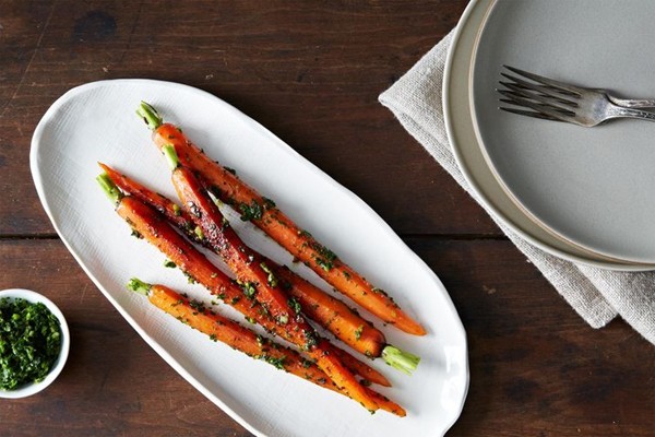 Roasted carrots with mustard greens gremolata