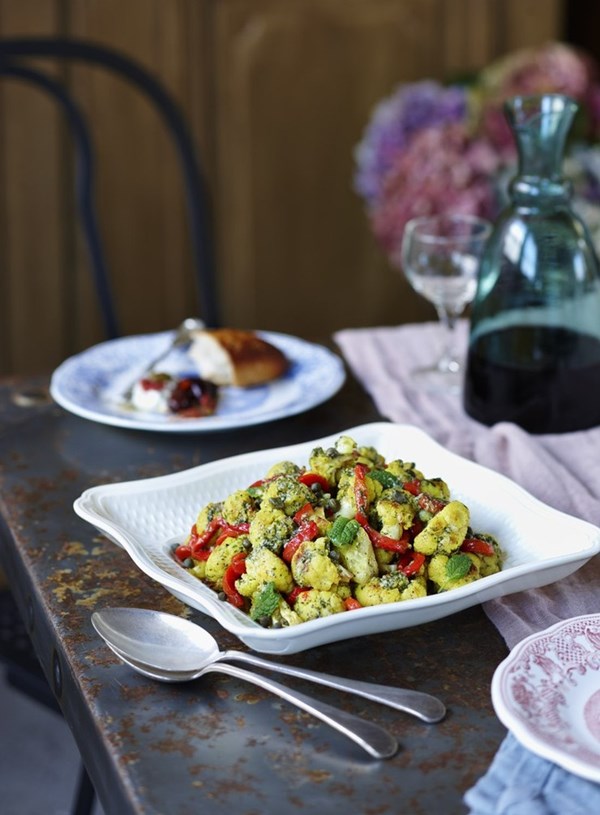 Roasted cauliflower and capsicum salad with capers