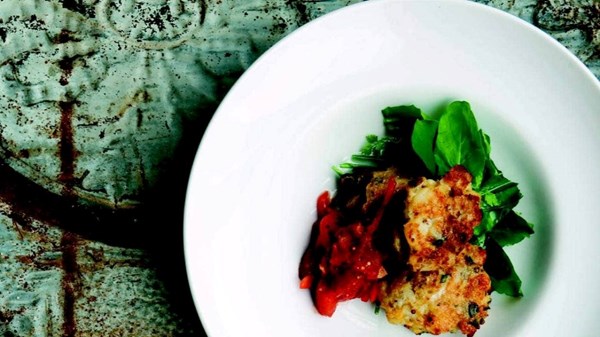 Roasted cauliflower and haloumi fritters