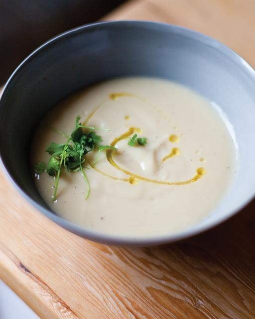 Roasted cauliflower and leek soup