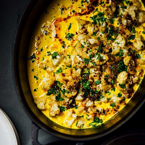 Roasted cauliflower in turmeric kefir