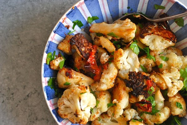 Roasted cauliflower salad