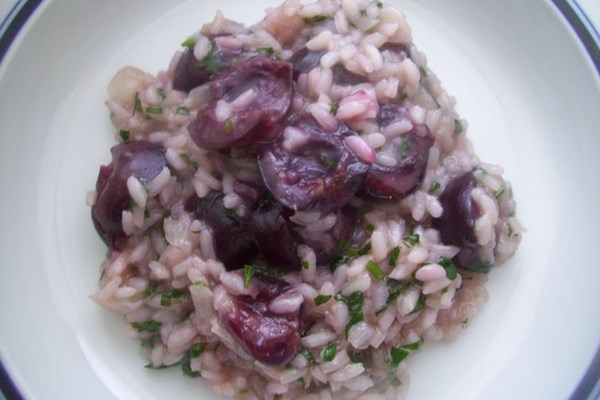 Roasted cherries risotto