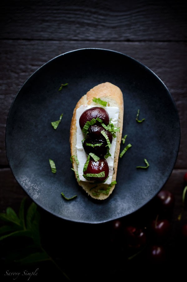 Roasted cherry, feta and mint crostini