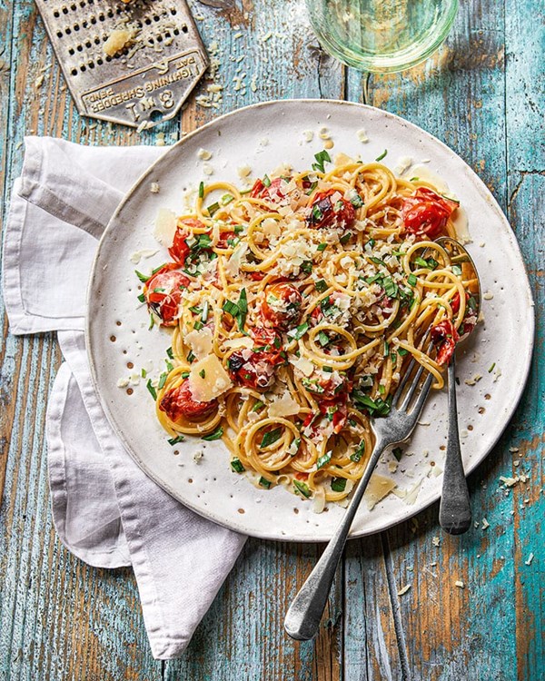 Roasted cherry tomato and tarragon spaghetti