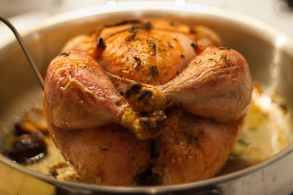Roasted chicken with lemon, thyme and shallots