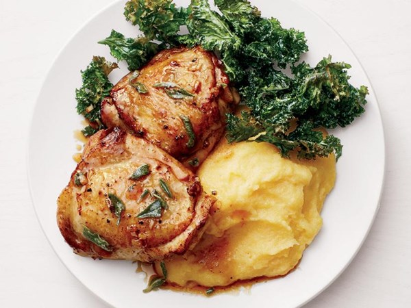 Roasted chicken with polenta and kale