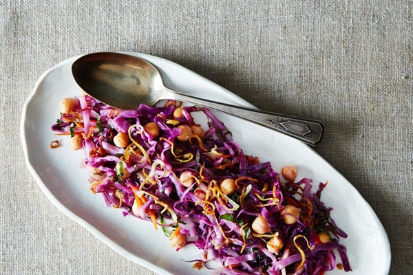 Roasted chickpea salad with za'atar