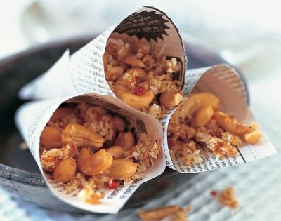Roasted coconut cashew nuts