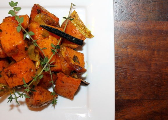 Roasted curried-vanilla sweet potatoes