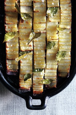 Roasted domino potatoes