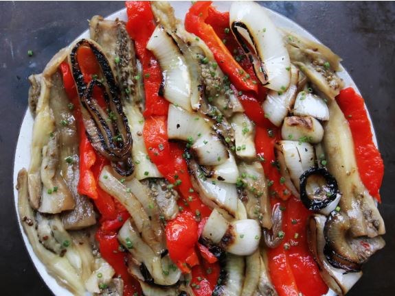 Roasted eggplant, pepper, onion, and tomatoes, Catalan-style (Escalivada Catalana)