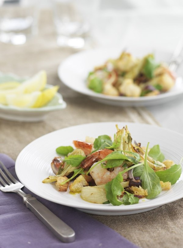 Roasted fennel and prawns with chilli croutons